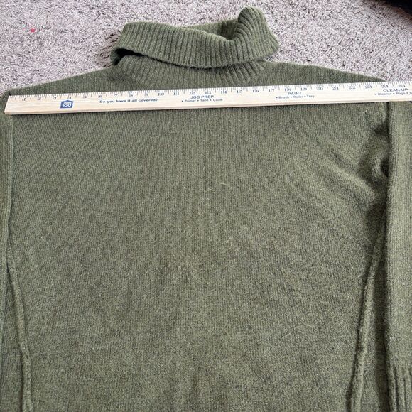 Andree By Unit oversizes Women's Olive Green Turtleneck Sweater Size Small - Picture 5 of 14
